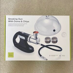 Black Smoking Gun with Dome & Chips never used